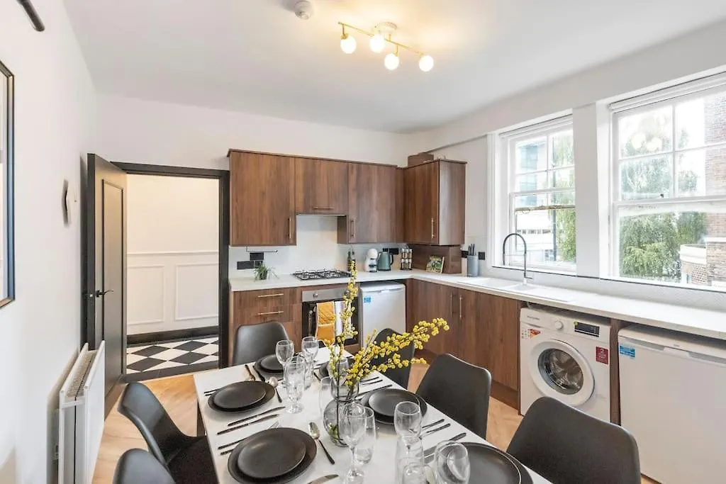 Trendy Mare Street 3 Bed Next Hackney Central London