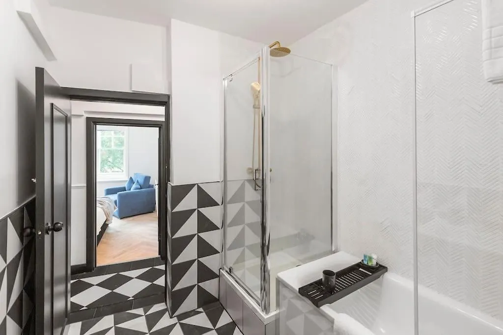 Trendy Mare Street 3 Bed Next Hackney Central London Apartment
